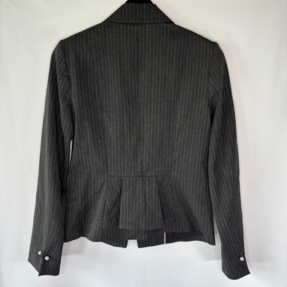White House Black Market Women's Gray Pin Stripe Blazer Jacket Size 4 - Picture 10 of 12